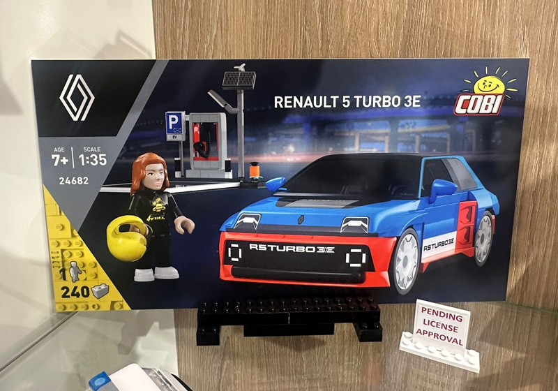 COBI Nürnberger Spielwarenmesse Renault
