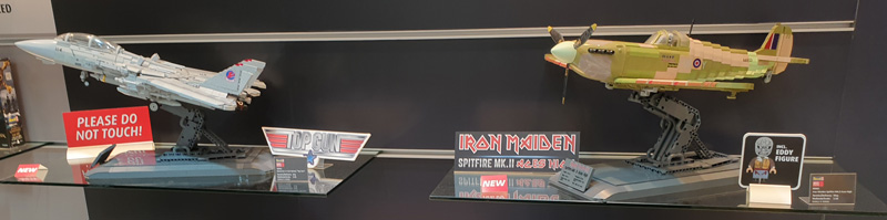 Revell Spitfire und Tomcat Messe