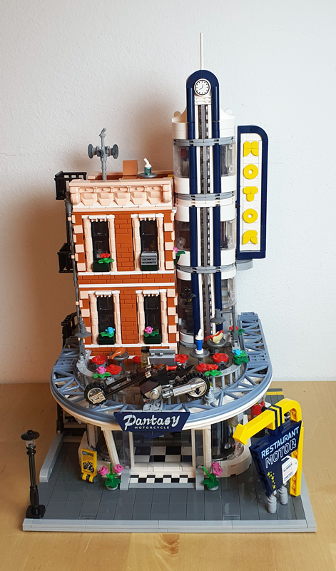 Pantasy Motorcycle Restaurant 85024 gebaut gesamt