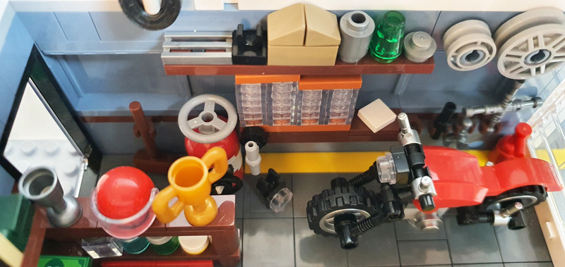 Pantasy Motorcycle Restaurant 85024 gebaut erstes Stockwerk