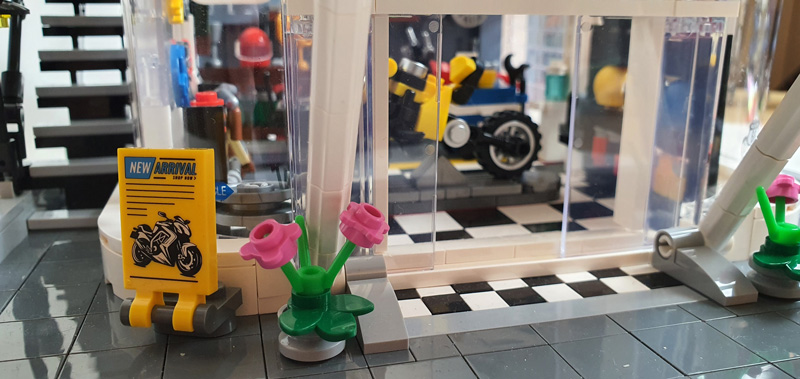 Pantasy Motorcycle Restaurant 85024 gebaut erstes Stockwerk