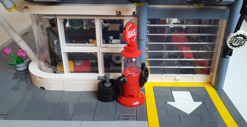 Pantasy Motorcycle Restaurant 85024 gebaut erstes Stockwerk