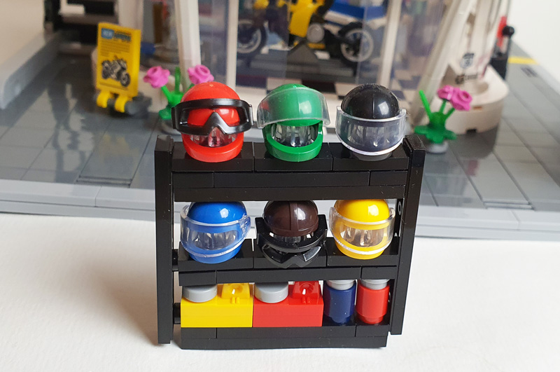 Pantasy Motorcycle Restaurant 85024 gebaut erstes Stockwerk