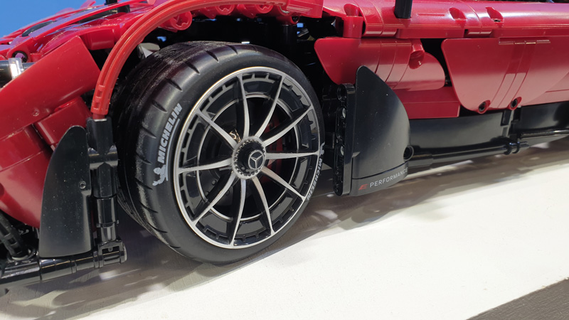 CaDA C61506W Mercedes AMG-One