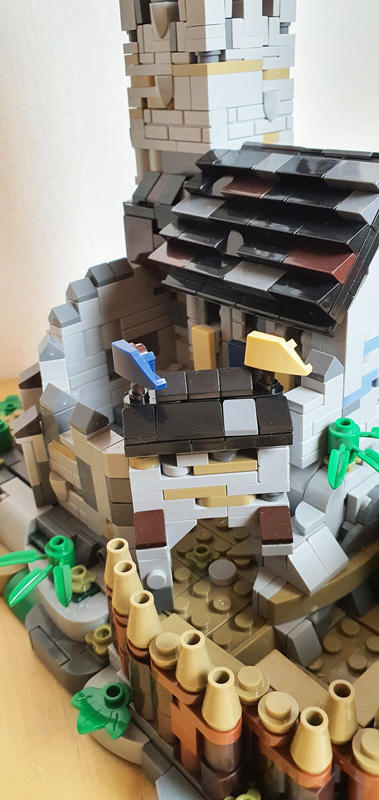 BlueBrixx Burg Blaustein – Bergfried und Vorburg gebaut