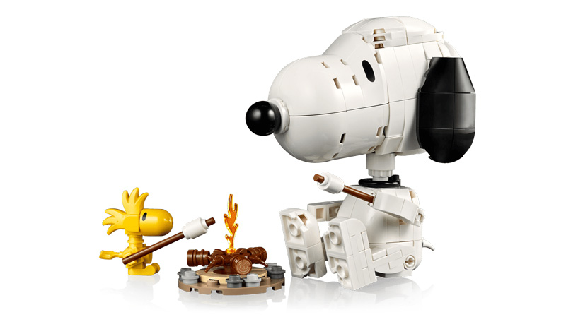 LEGO Peanuts Snoopy Hundehütte 21368 Set
