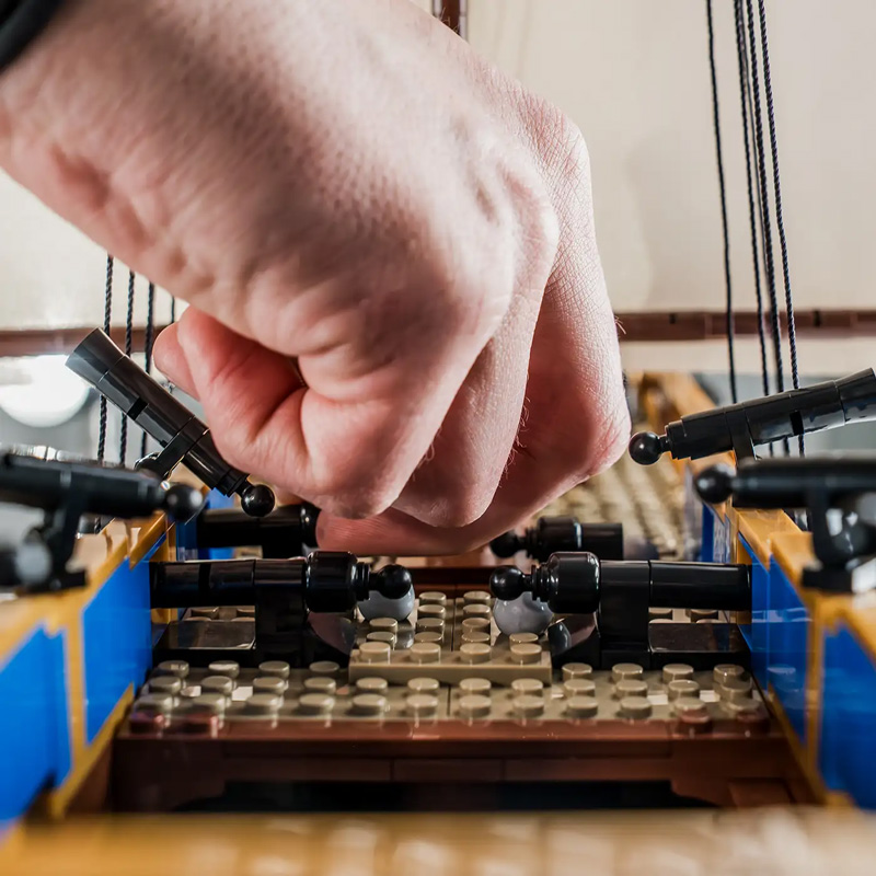 Bluebrixx HMS Bounty 108934