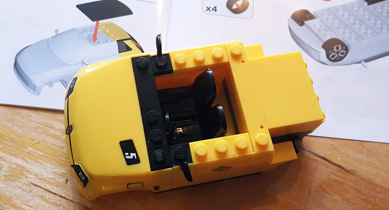 COBI Renault 5 E-Tech 24673 Aufbau