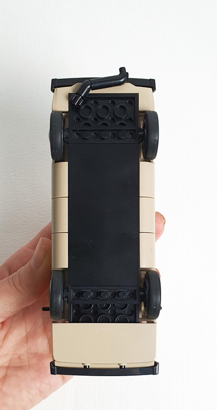 COBI Volkswagen T3 Krankenwagen 24636 gebaut