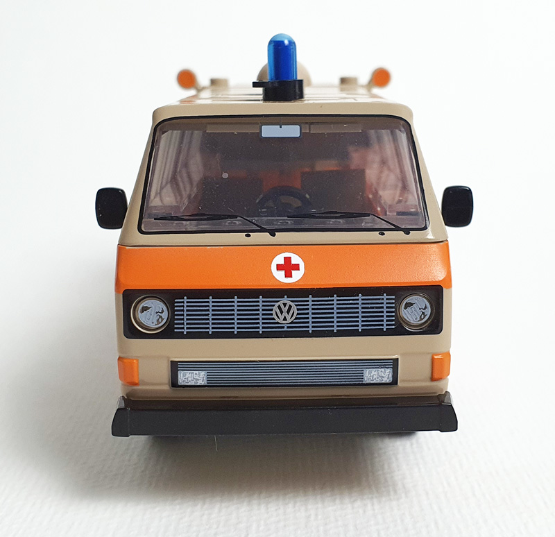 COBI Volkswagen T3 Krankenwagen 24636 gebaut
