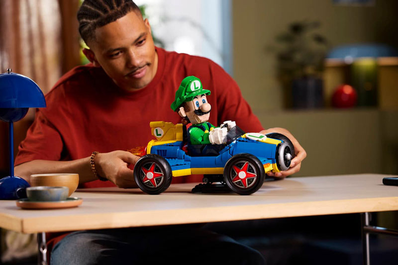 LEGO Super Mario Kart: Luigi & Turboflitzer 72050 Lifestyle