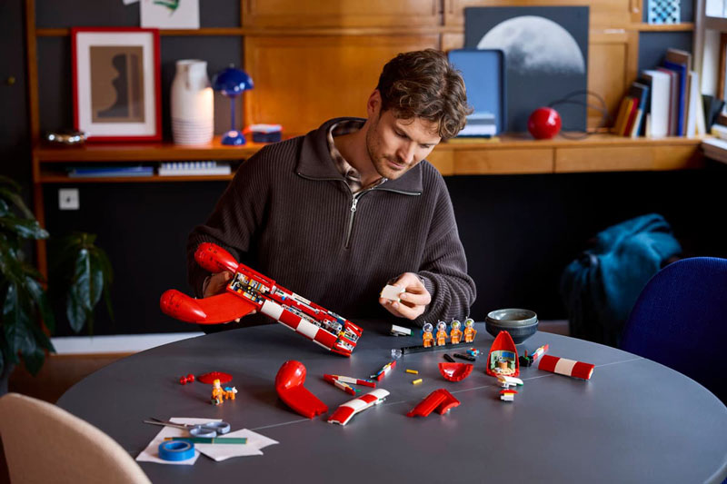 LEGO Die Mondrakete von Tintin Tim und Struppi 21367 Lifestyle