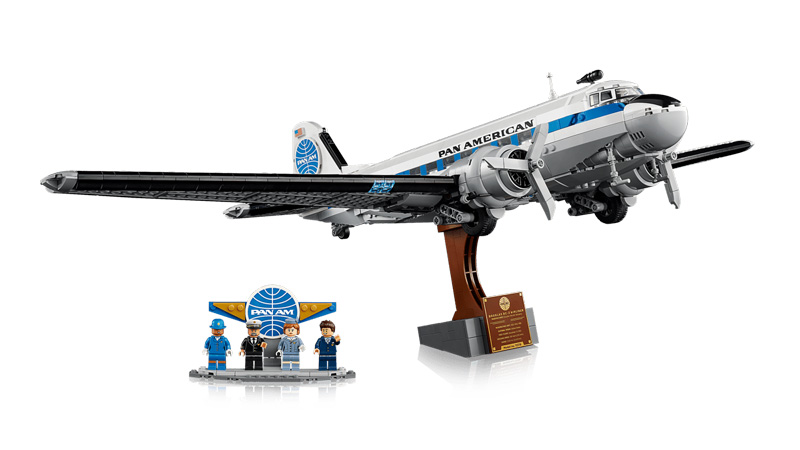 LEGO 11378 Douglas DC-3 PAN AM Set