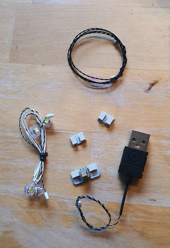 Lumibricks Weizenfeld mit Zypressen 21001 Aufbau Beleuchtung