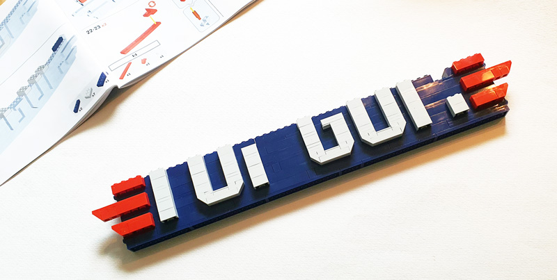 COBI 5925 Top Gun Logo Aufbau