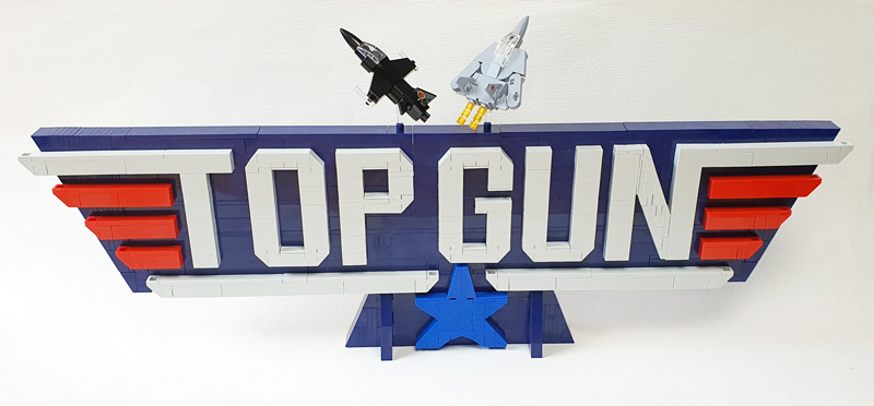 COBI 5925 Top Gun Logo gebaut