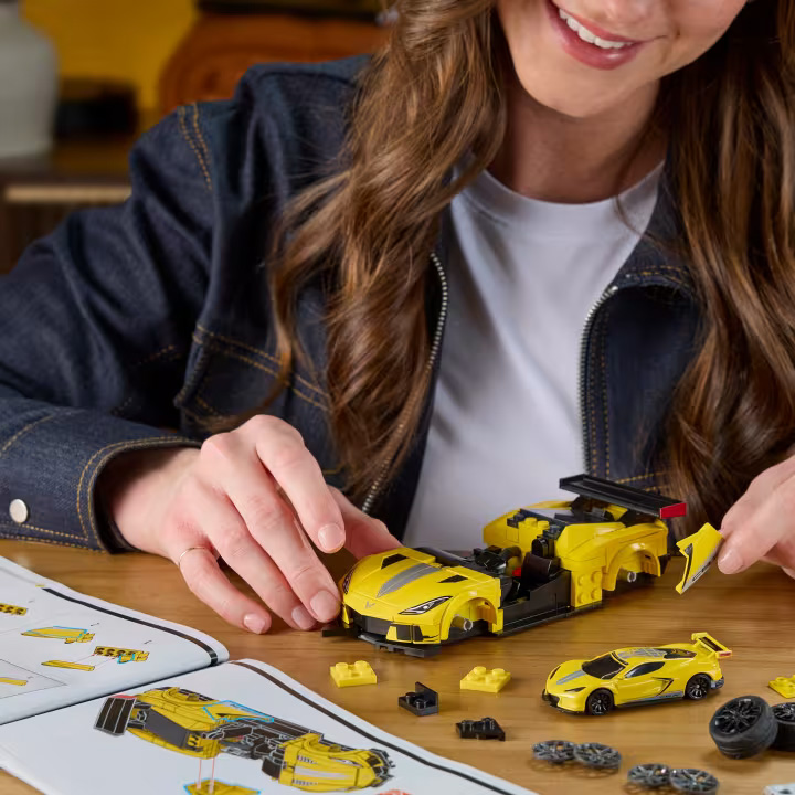 Mattel Brick Shop JKR19 ’20 Corvette C8.R