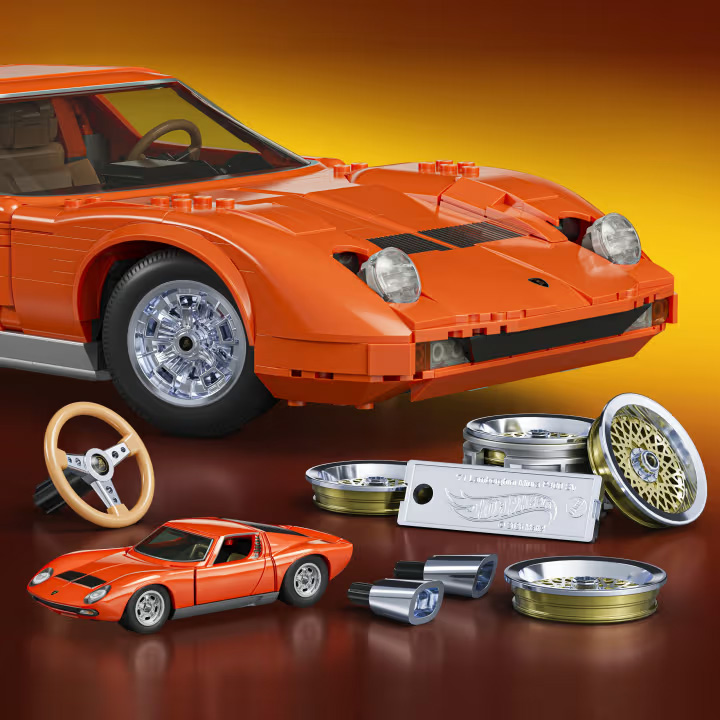 Mattel Brick Shop JHF61 ’71 Lamborghini Miura P400 Sv