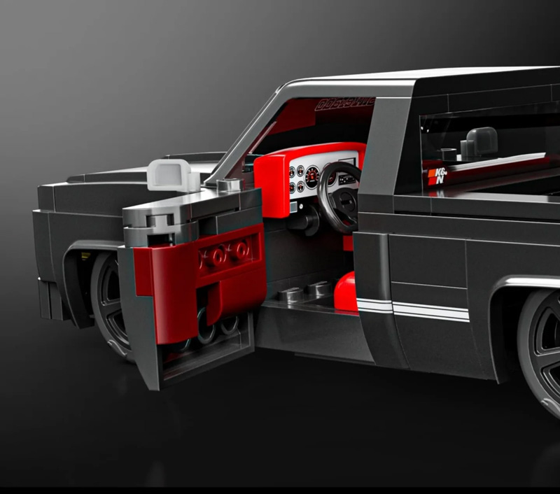 Mattel Brick Shop Hot Wheels JKJ73 '83 Chevy Silverado