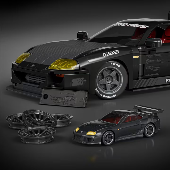 Mattel Brick Shop JKG40 Toyota Supra MKiv