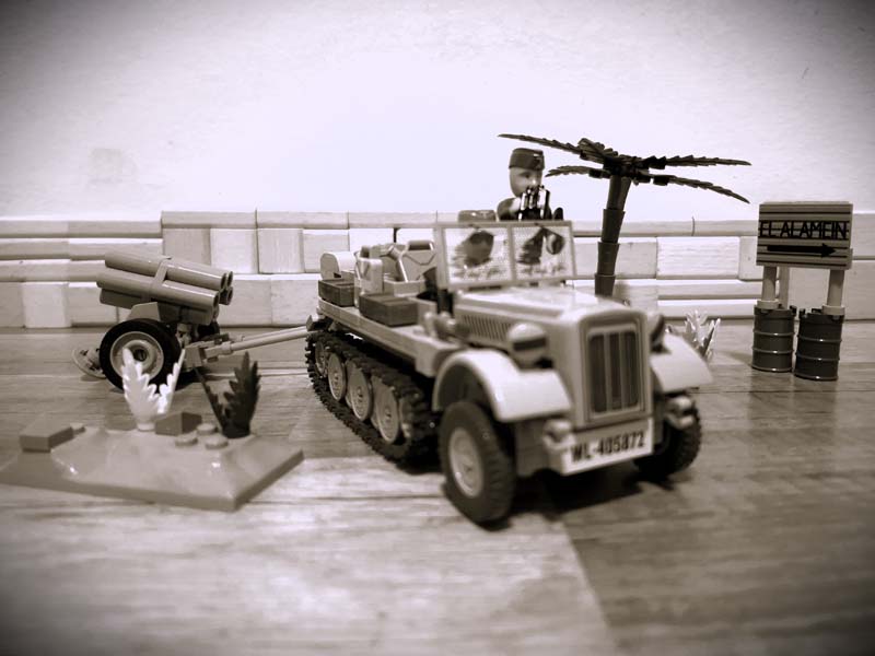COBI Sd. Kfz. 10 Demag D7 (Vormarsch), 2273