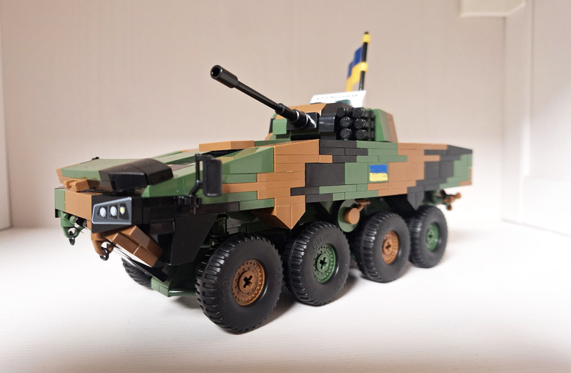 COBI KTO Rosomak 2629 gebaut