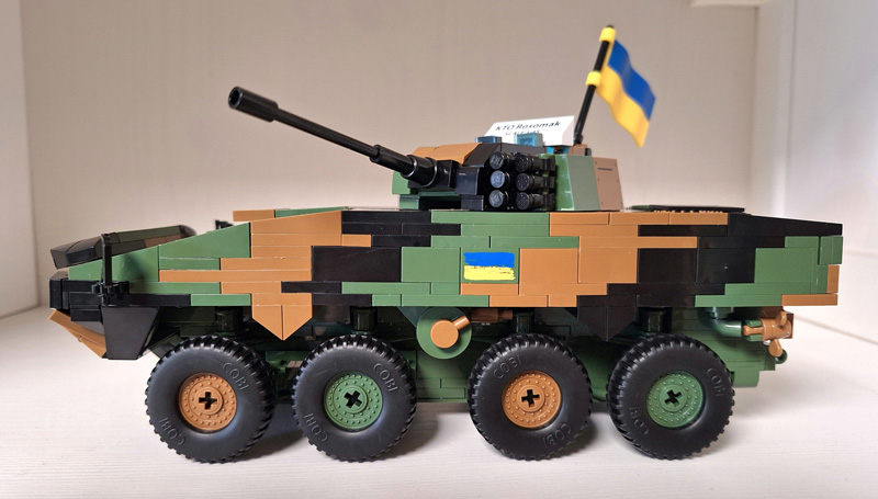 COBI KTO Rosomak 2629 gebaut seite
