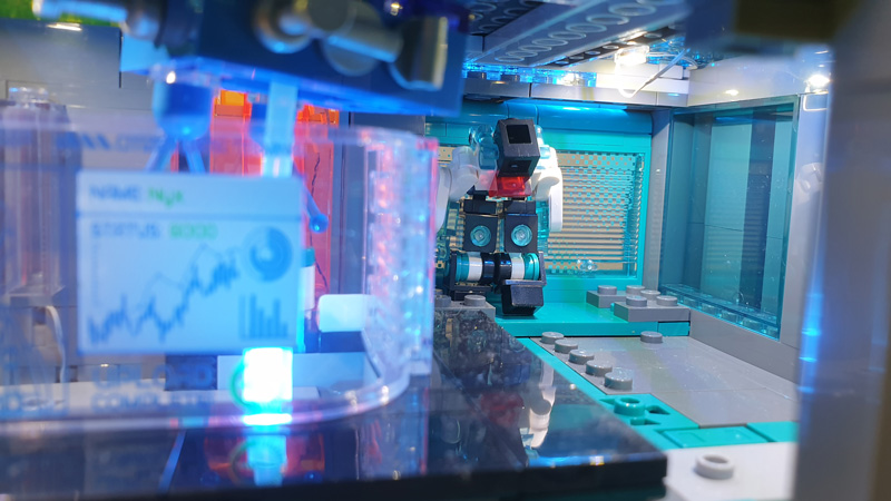 Lumibricks 17011 Cyberpunk Neon Tech Tower gebaut