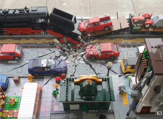 Unsere Stadt wird angehoben (#3) Unsere Stadt wird angehoben (#3)