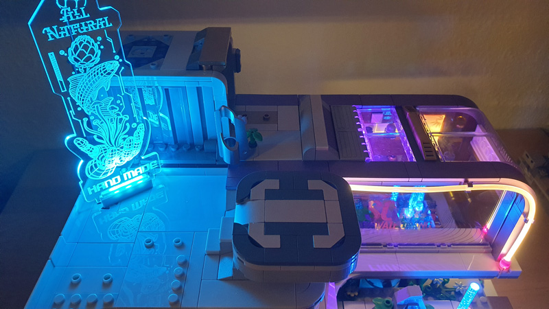 Lumibricks 17013 Cyberpunk Elite Lounge Helipad