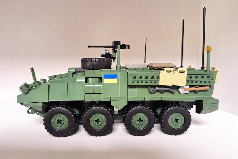 COBI 2635 M1126 Stryker gebaut