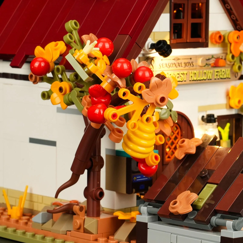 Lumibricks Autumn Farmhouse (16013)