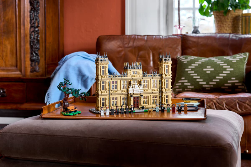 LEGO 21373 Downton Abbey