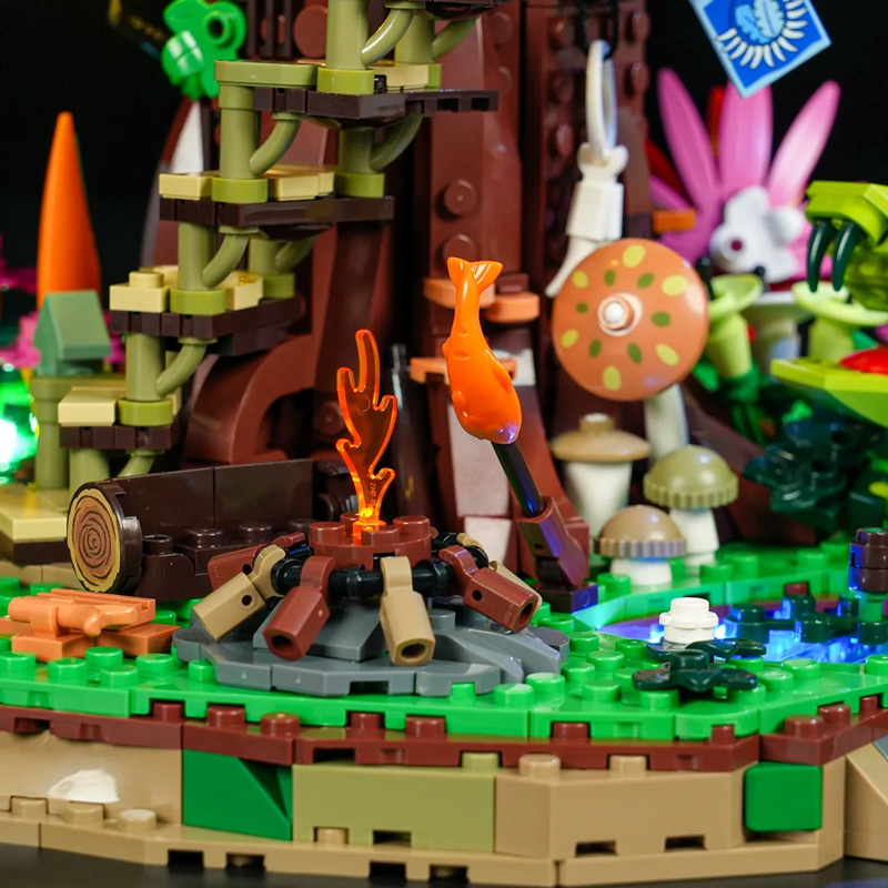 Lumibricks Treehouse Explorer (10016)
