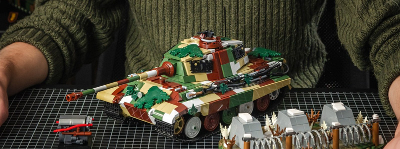 COBI Panzer VI B Tiger II Königstiger (2684) Prototyp