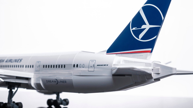 COBI Boeing 787-8 Dreamliner (1454) LOT