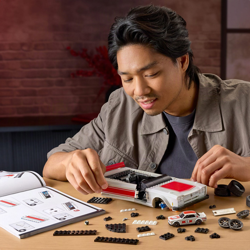 Mattel Brick Shop 1971 Nissan Skyline 2000GT-R